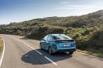 Toyota Prius Plug-in Hybrid 2016 года
